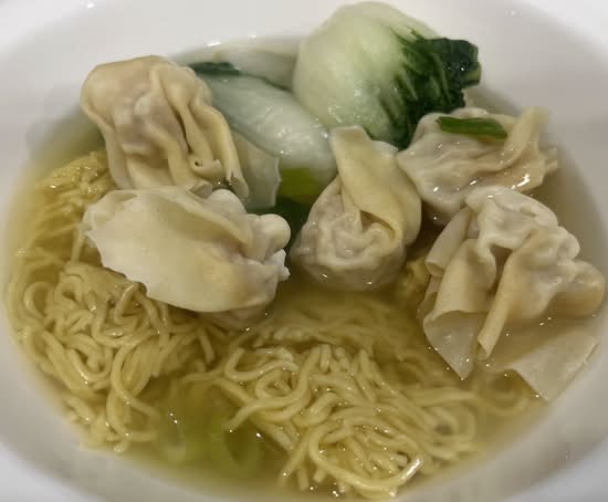 Wonton with Noodles in Soup 云吞面